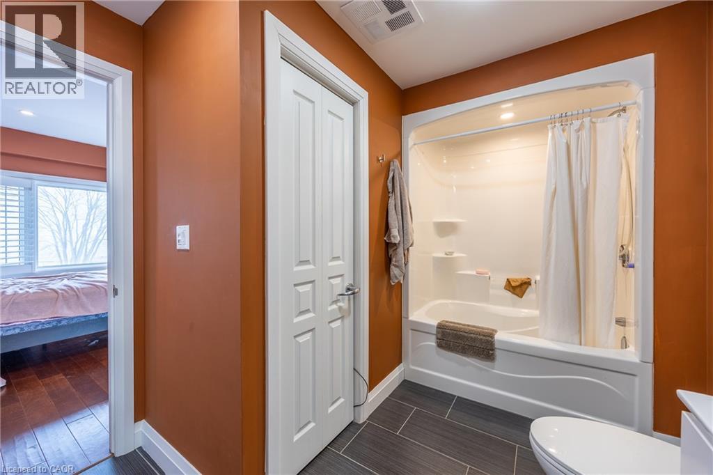 12 Erie Boulevard Unit# 203, Port Rowan, Ontario  N0E 1M0 - Photo 14 - 40793246