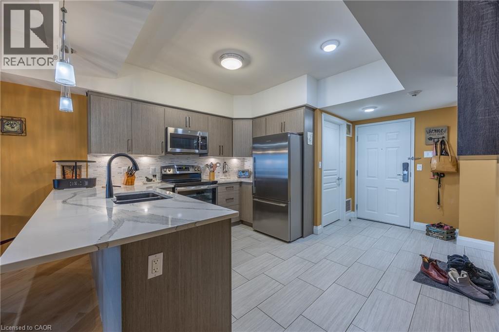 12 Erie Boulevard Unit# 203, Port Rowan, Ontario  N0E 1M0 - Photo 3 - 40793246