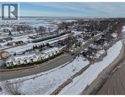 12 ERIE Boulevard Unit# 203, Port Rowan, Ontario