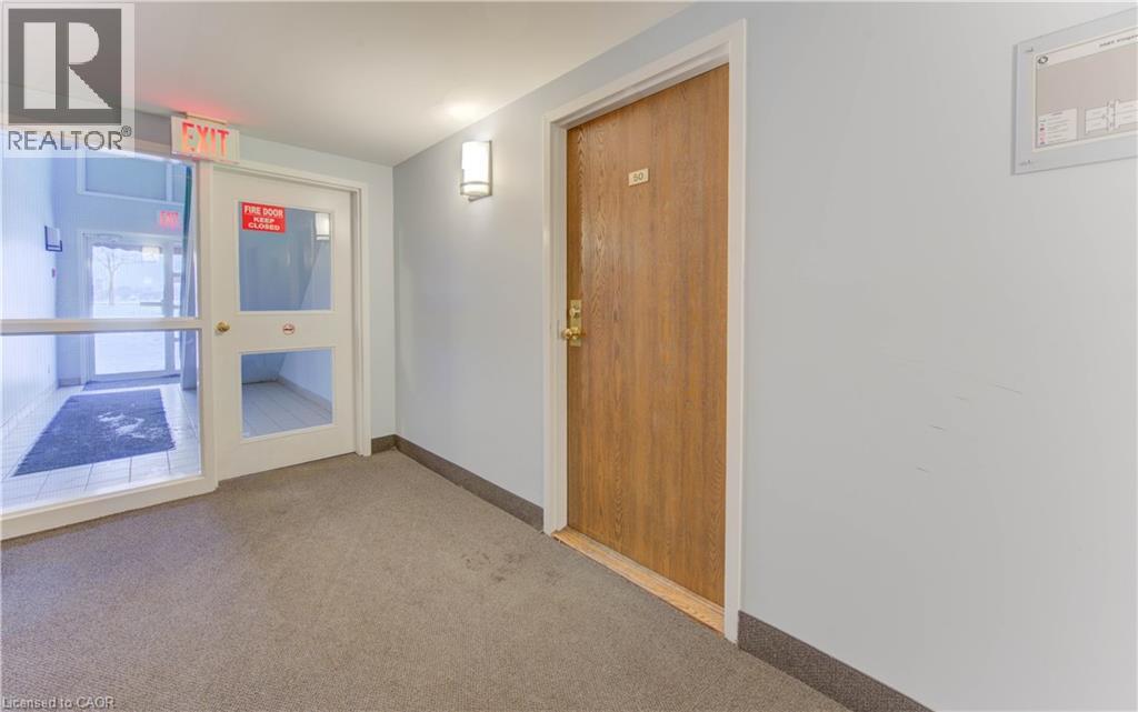 3085 Kingsway Drive Unit# 50, Kitchener, Ontario N2C 2P2 - Photo 3 - 40792310