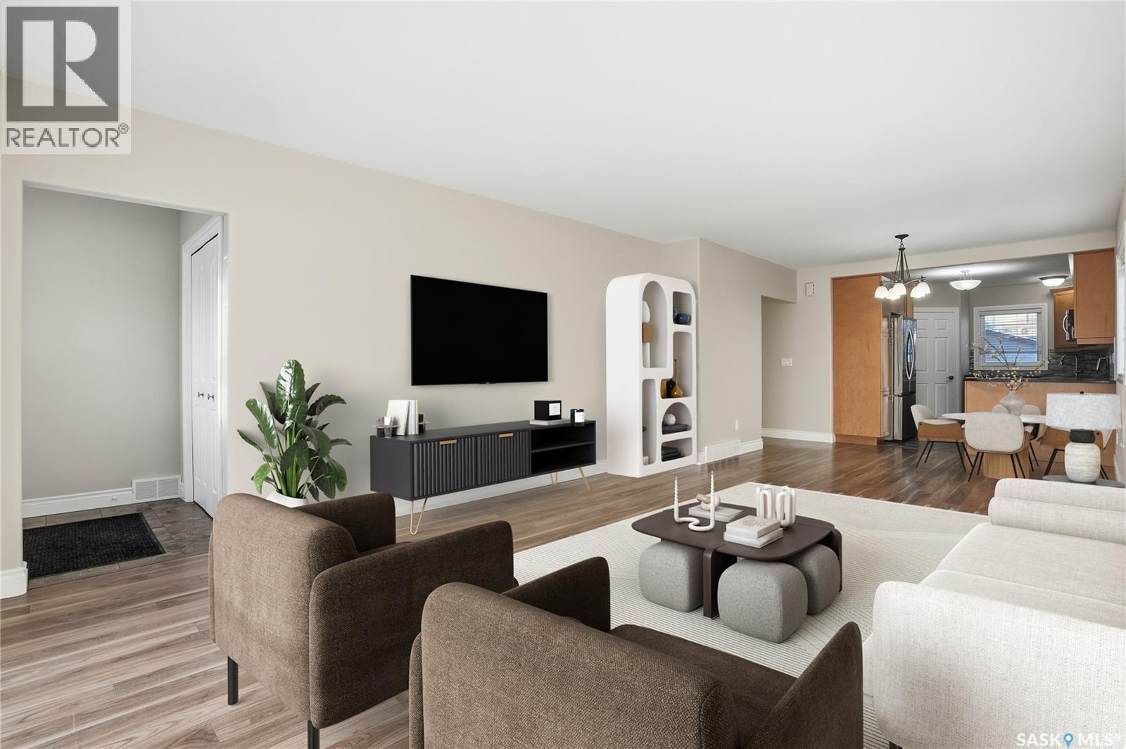 421 9th Street, Saskatoon, Saskatchewan  S7N 0A7 - Photo 3 - SK025440