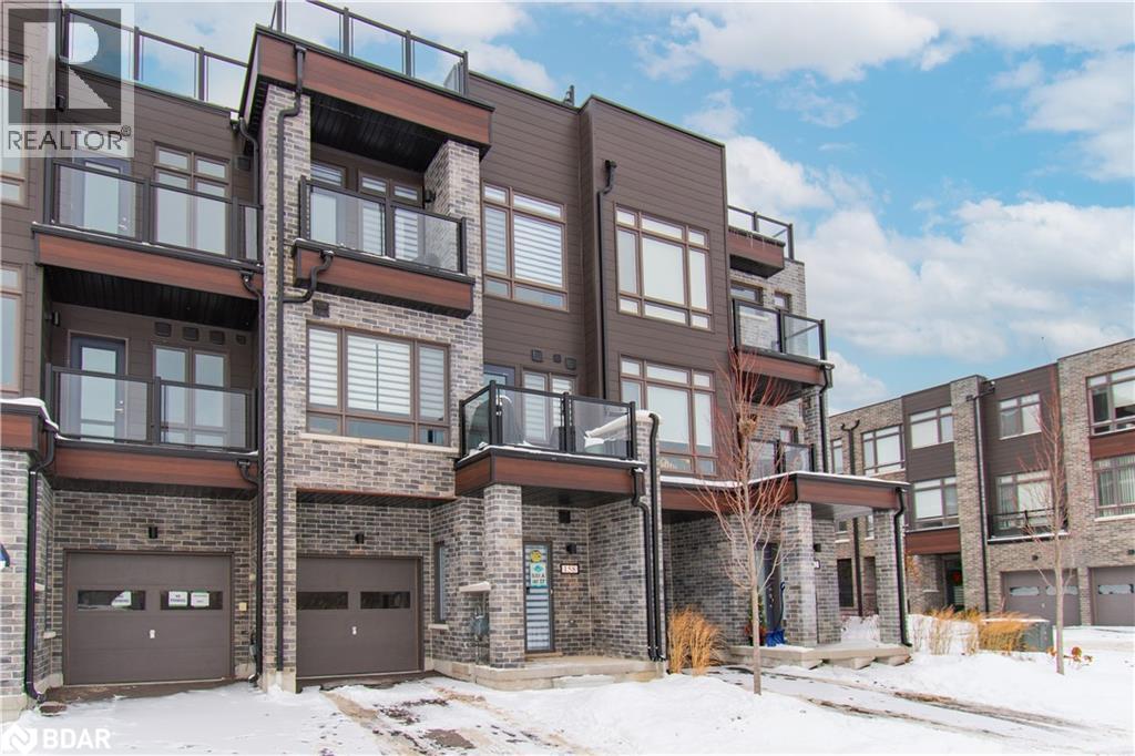 158 Elgin Street, Orillia, Ontario L3V 8P7 - Photo 2 - 40793301