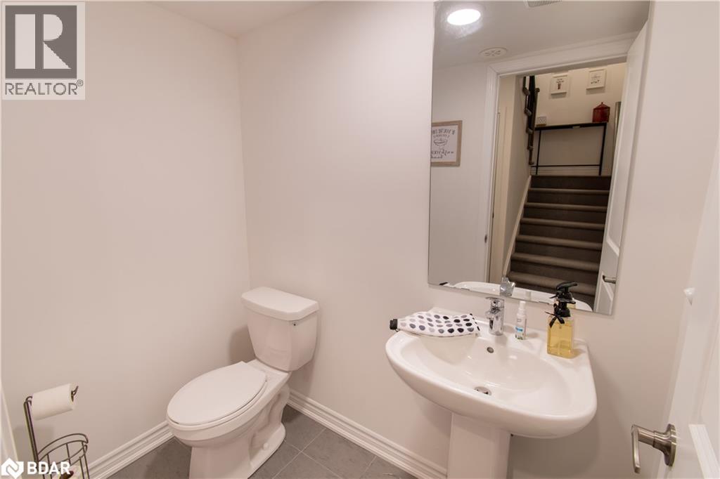 158 Elgin Street, Orillia, Ontario L3V 8P7 - Photo 6 - 40793301