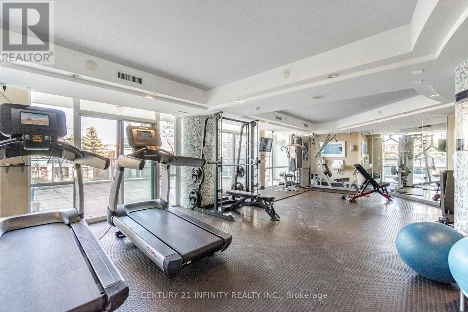 Ph1 - 3939 Duke Of York Boulevard, Mississauga (City Centre), Ontario  L5B 4N2 - Photo 40 - W12350835