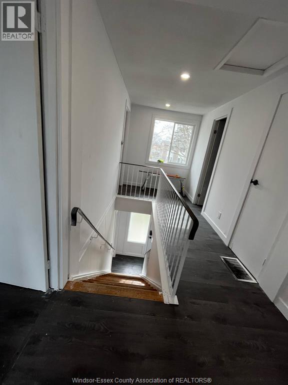 10390 Shenandoah, Windsor, Ontario N8R 1B5 - Photo 11 - 25031519