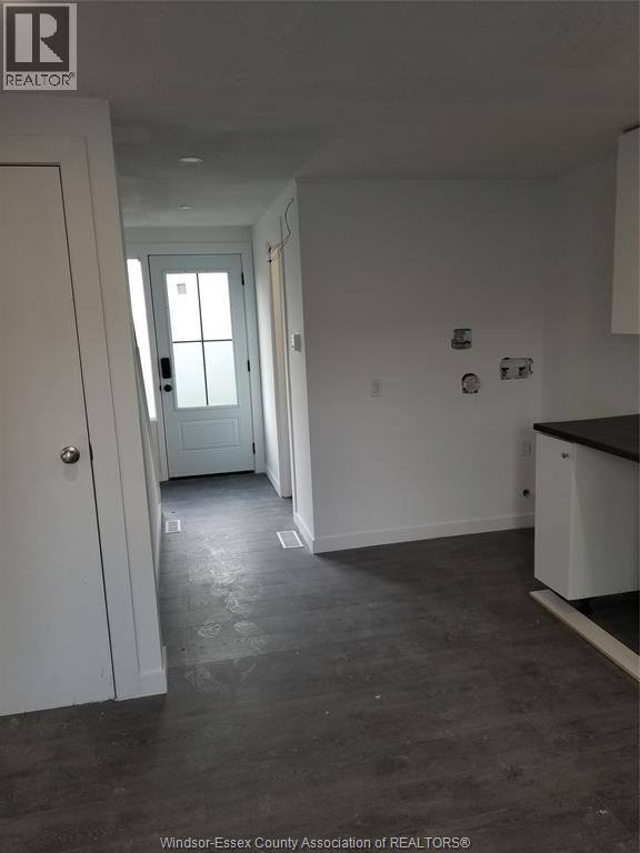 10390 Shenandoah, Windsor, Ontario N8R 1B5 - Photo 9 - 25031519