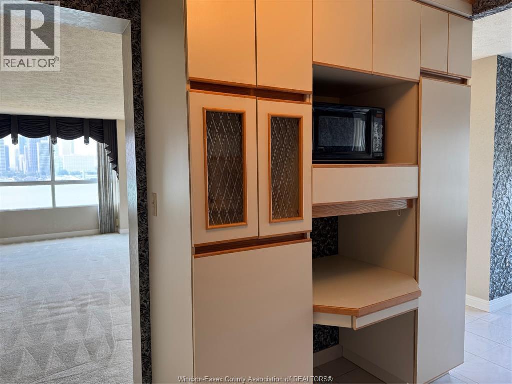 75 Riverside Drive East Unit# 804, Windsor, Ontario  N9A 7C4 - Photo 13 - 25031492