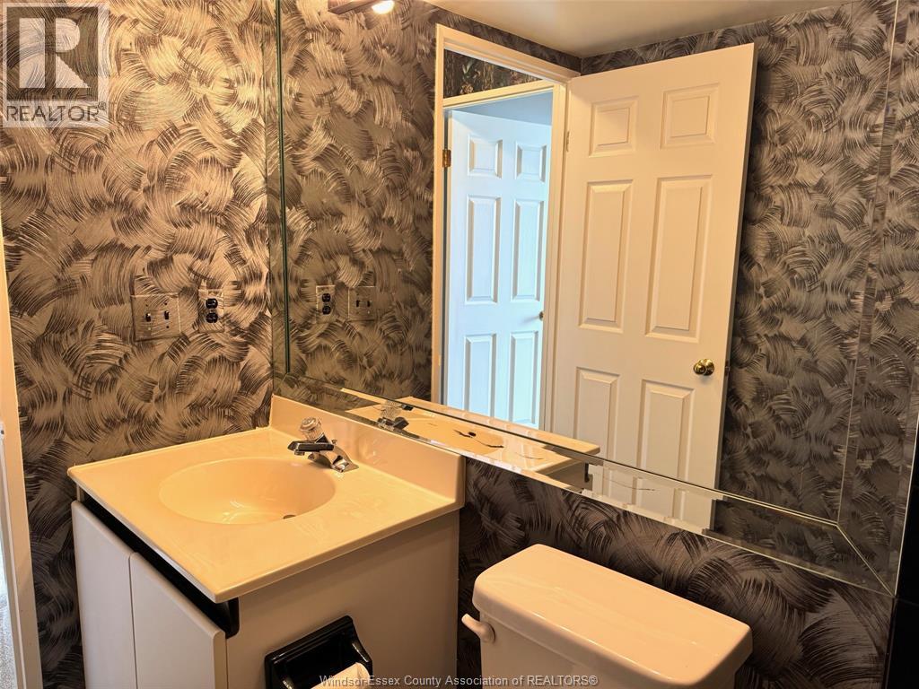 75 Riverside Drive East Unit# 804, Windsor, Ontario  N9A 7C4 - Photo 26 - 25031492