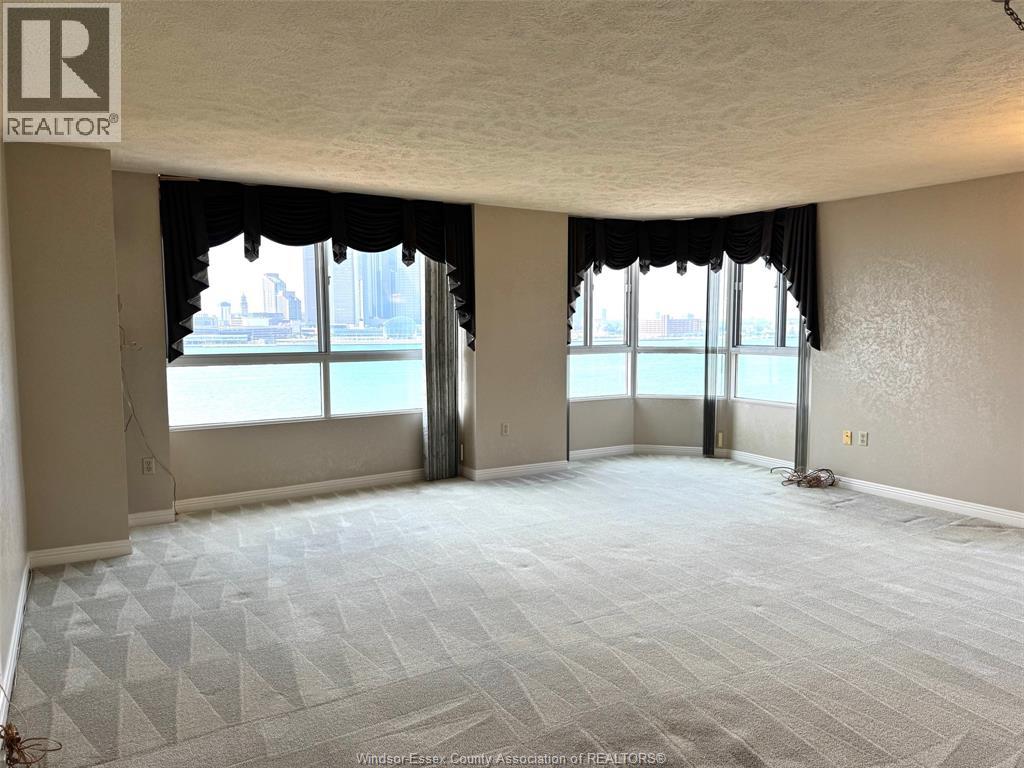 75 Riverside Drive East Unit# 804, Windsor, Ontario  N9A 7C4 - Photo 3 - 25031492