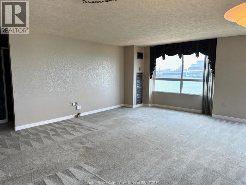 75 Riverside Drive East Unit# 804, Windsor, Ontario  N9A 7C4 - Photo 4 - 25031492