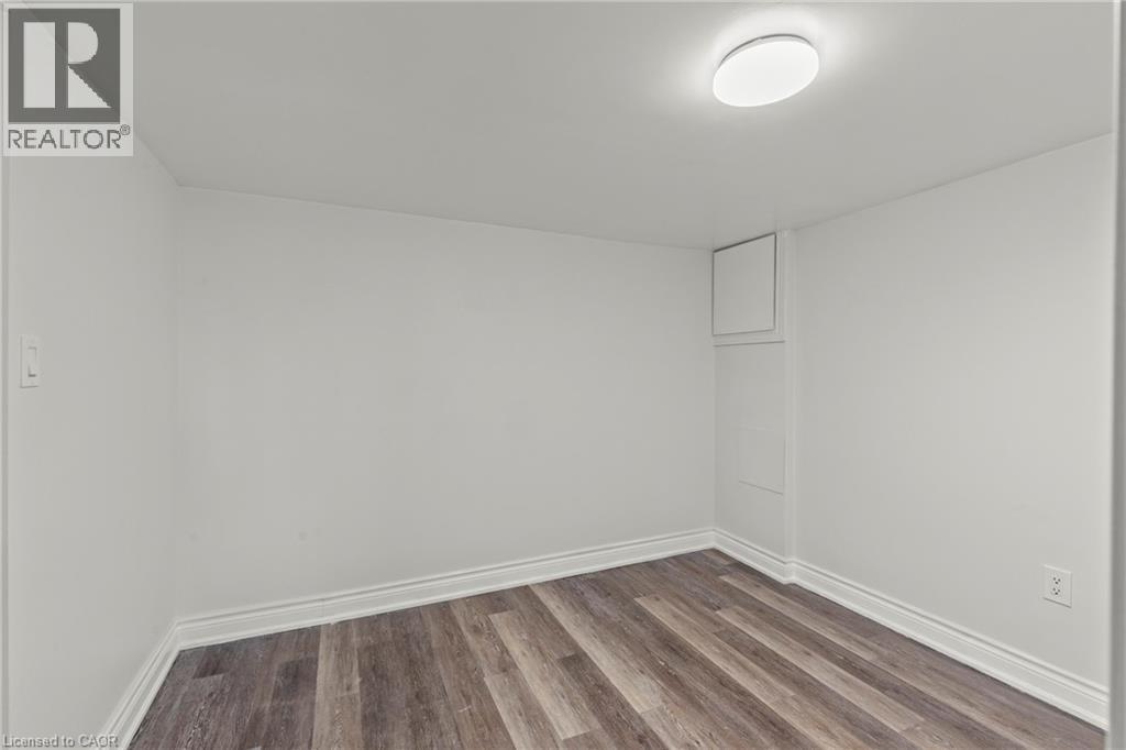 14 Westmount Avenue Unit# Lower, Thorold, Ontario  L2V 2W1 - Photo 33 - 40793315