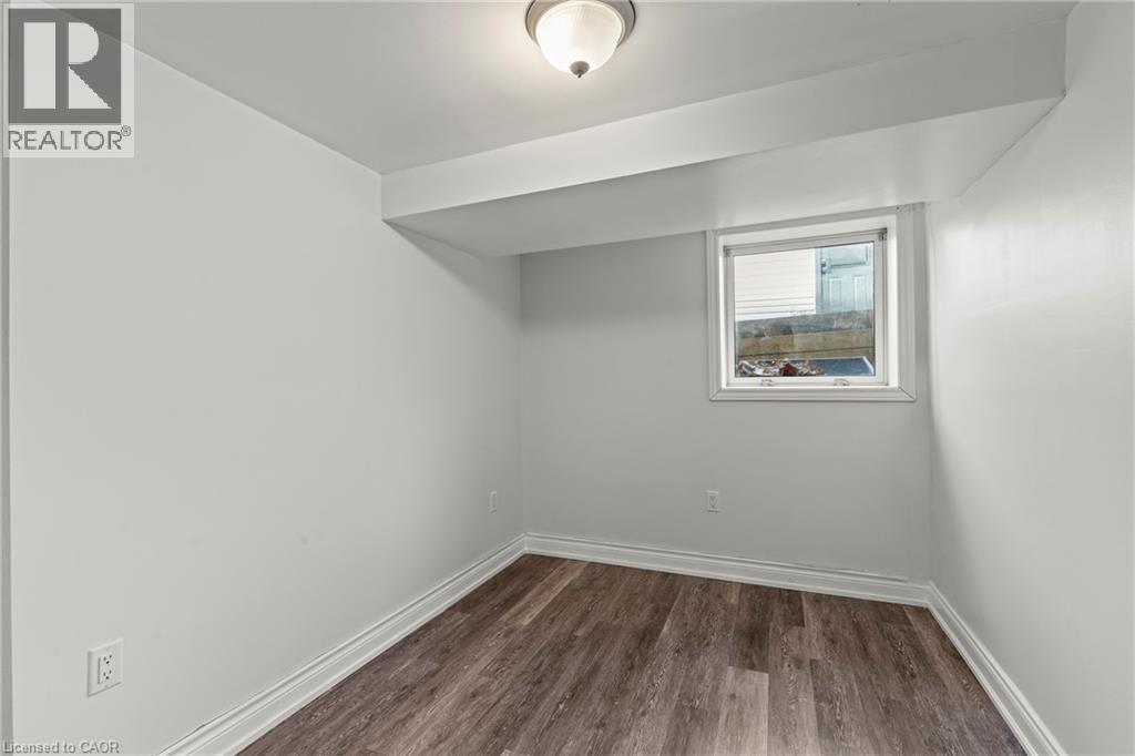 14 Westmount Avenue Unit# Lower, Thorold, Ontario  L2V 2W1 - Photo 37 - 40793315