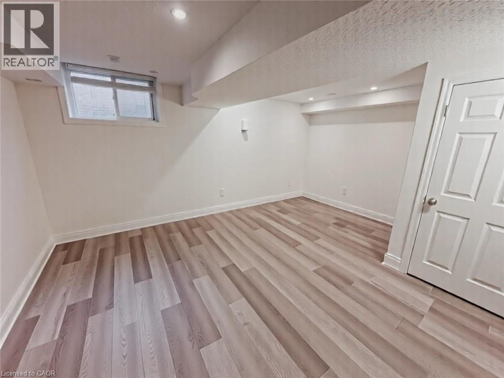 48 Rockcliffe Drive, Kitchener, Ontario  N2R 1W5 - Photo 10 - 40790732