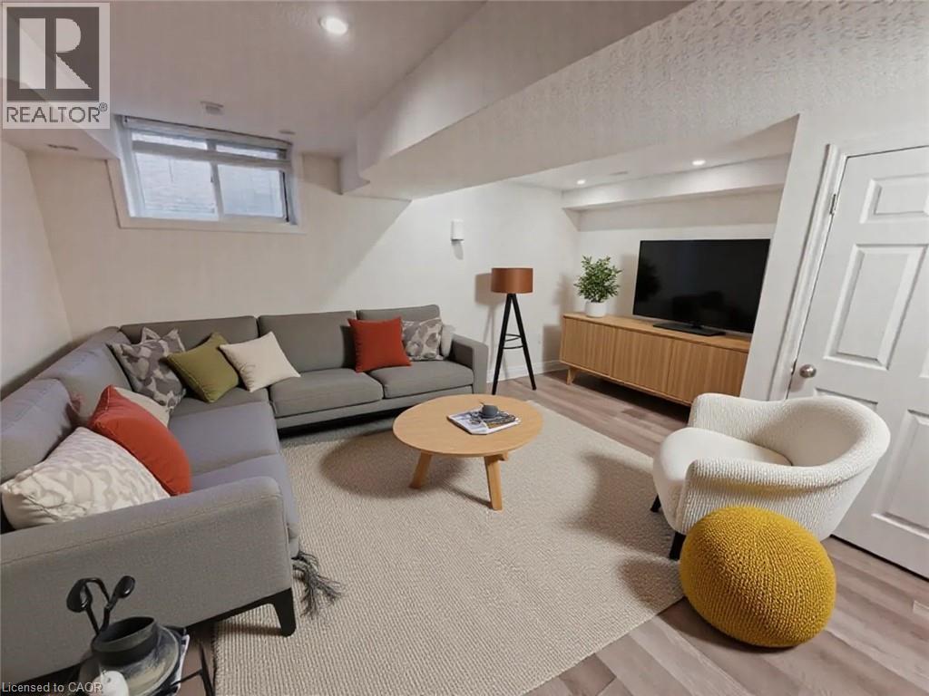 48 Rockcliffe Drive, Kitchener, Ontario  N2R 1W5 - Photo 11 - 40790732