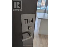 TH4 - 99 DAVISVILLE AVENUE, Toronto, Ontario