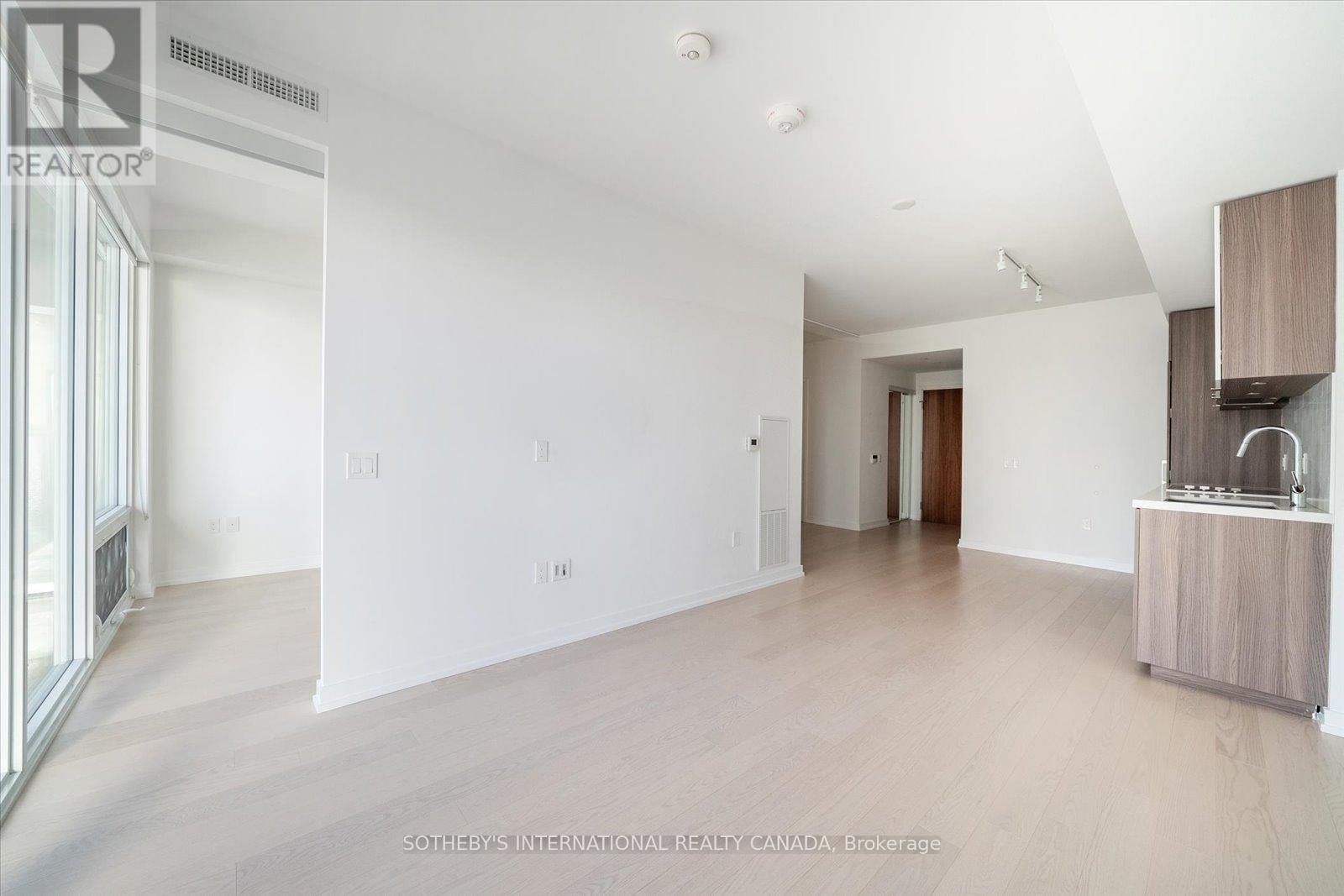 618 - 15 Queens Quay E, Toronto, Ontario  M5E 0C5 - Photo 10 - C12615636