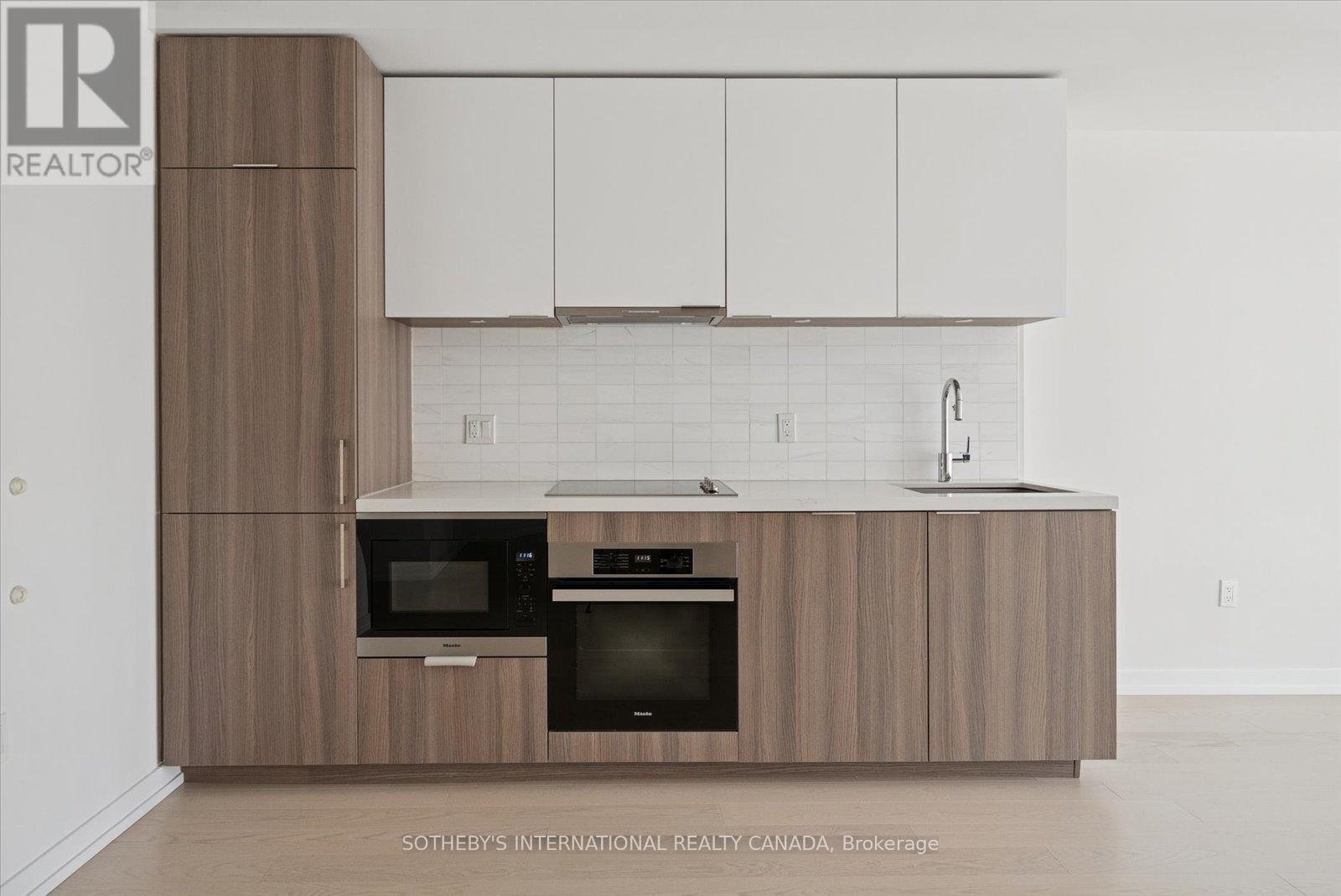 618 - 15 Queens Quay E, Toronto, Ontario  M5E 0C5 - Photo 12 - C12615636