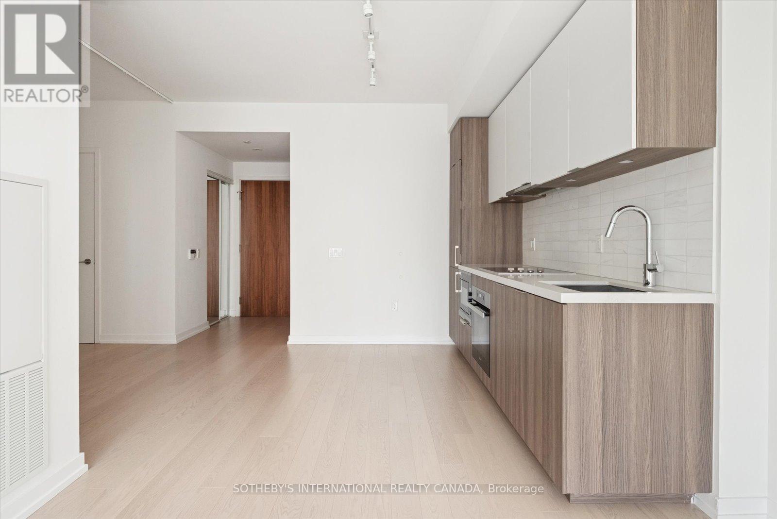 618 - 15 Queens Quay E, Toronto, Ontario  M5E 0C5 - Photo 14 - C12615636