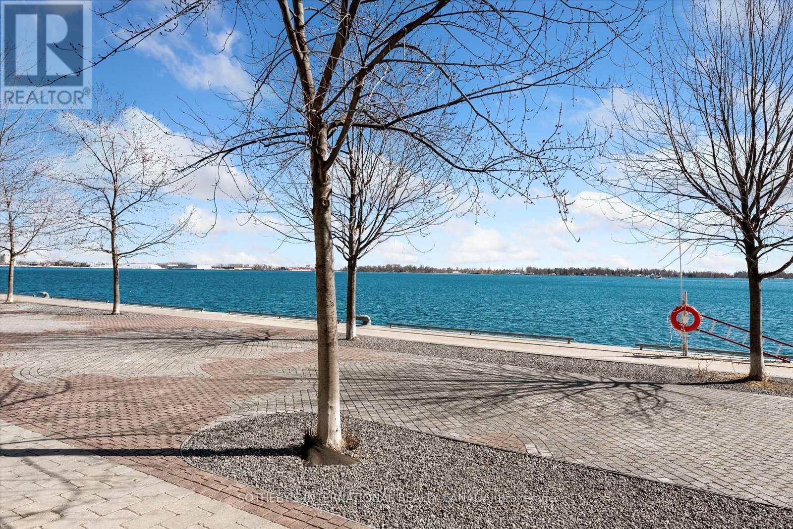 618 - 15 Queens Quay E, Toronto, Ontario  M5E 0C5 - Photo 46 - C12615636