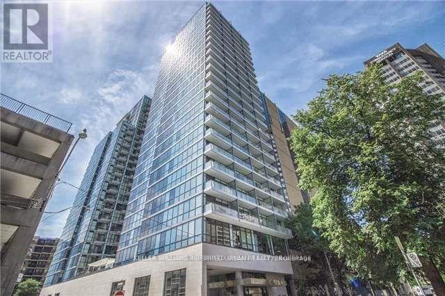 804 - 210 Simcoe Street, Toronto, Ontario  M5T 0A9 - Photo 1 - C12615662