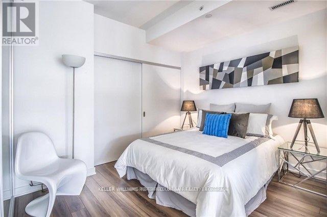 804 - 210 Simcoe Street, Toronto, Ontario  M5T 0A9 - Photo 12 - C12615662