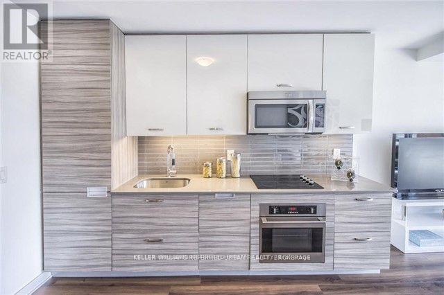 804 - 210 Simcoe Street, Toronto, Ontario  M5T 0A9 - Photo 8 - C12615662