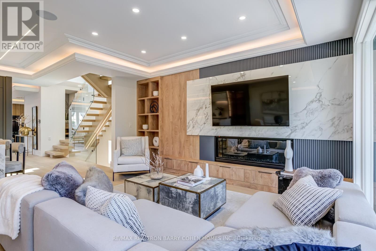 594 Broadway Avenue, Toronto (Leaside), Ontario  M4G 2S5 - Photo 11 - C12615684