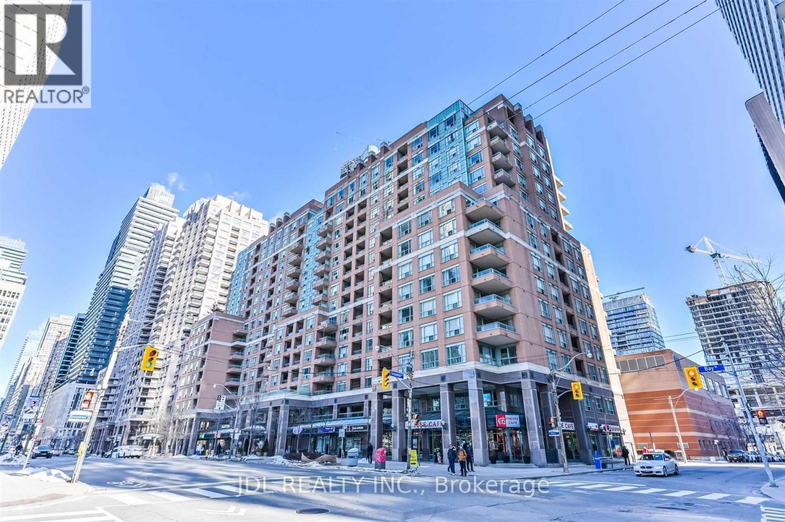 1610 - 887 Bay Street, Toronto, Ontario  M5S 3K4 - Photo 1 - C12615694