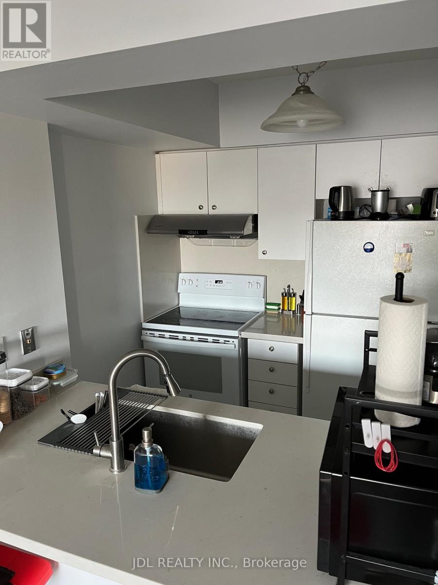 1610 - 887 Bay Street, Toronto, Ontario  M5S 3K4 - Photo 5 - C12615694