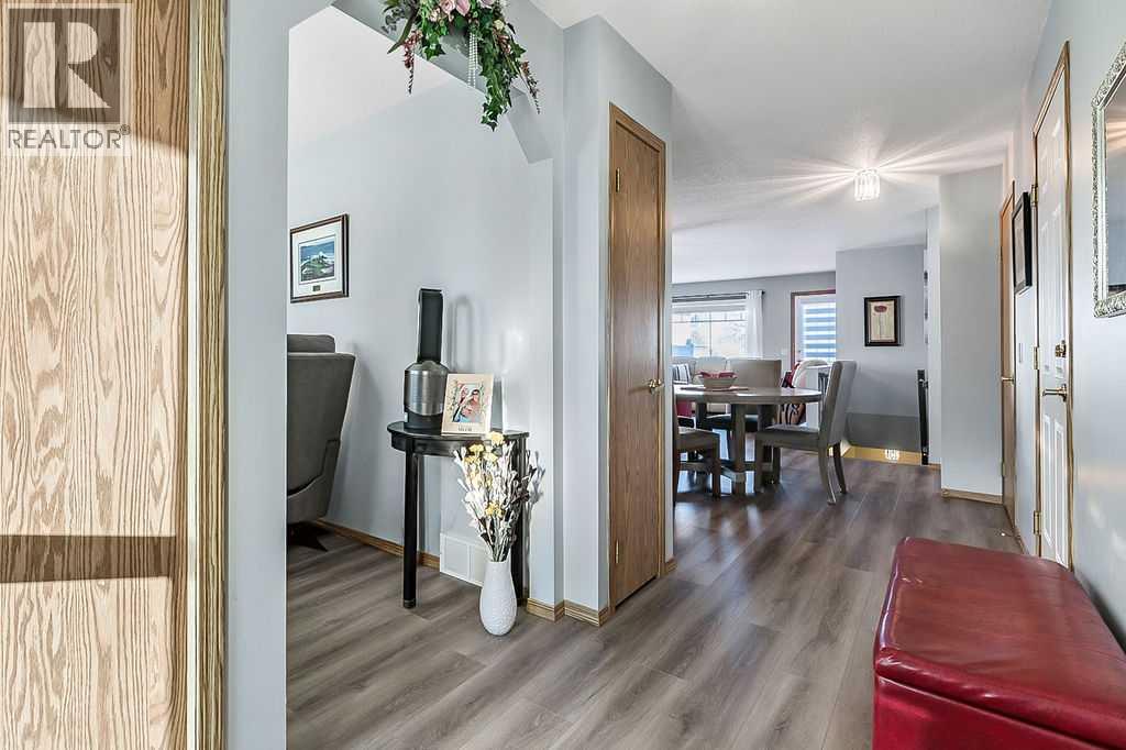 138 Freeman Way Nw, High River, Alberta  T1V 1V4 - Photo 3 - A2273842