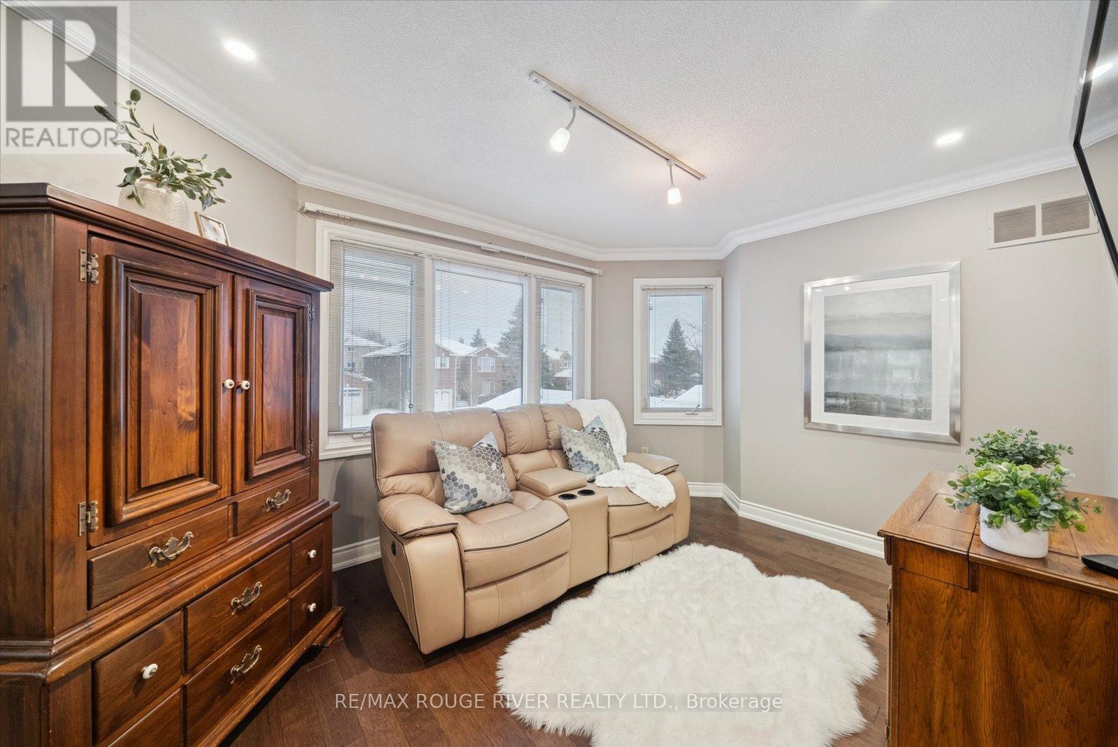 25 Sayor Drive, Ajax, Ontario  L1T 3K2 - Photo 15 - E12615622