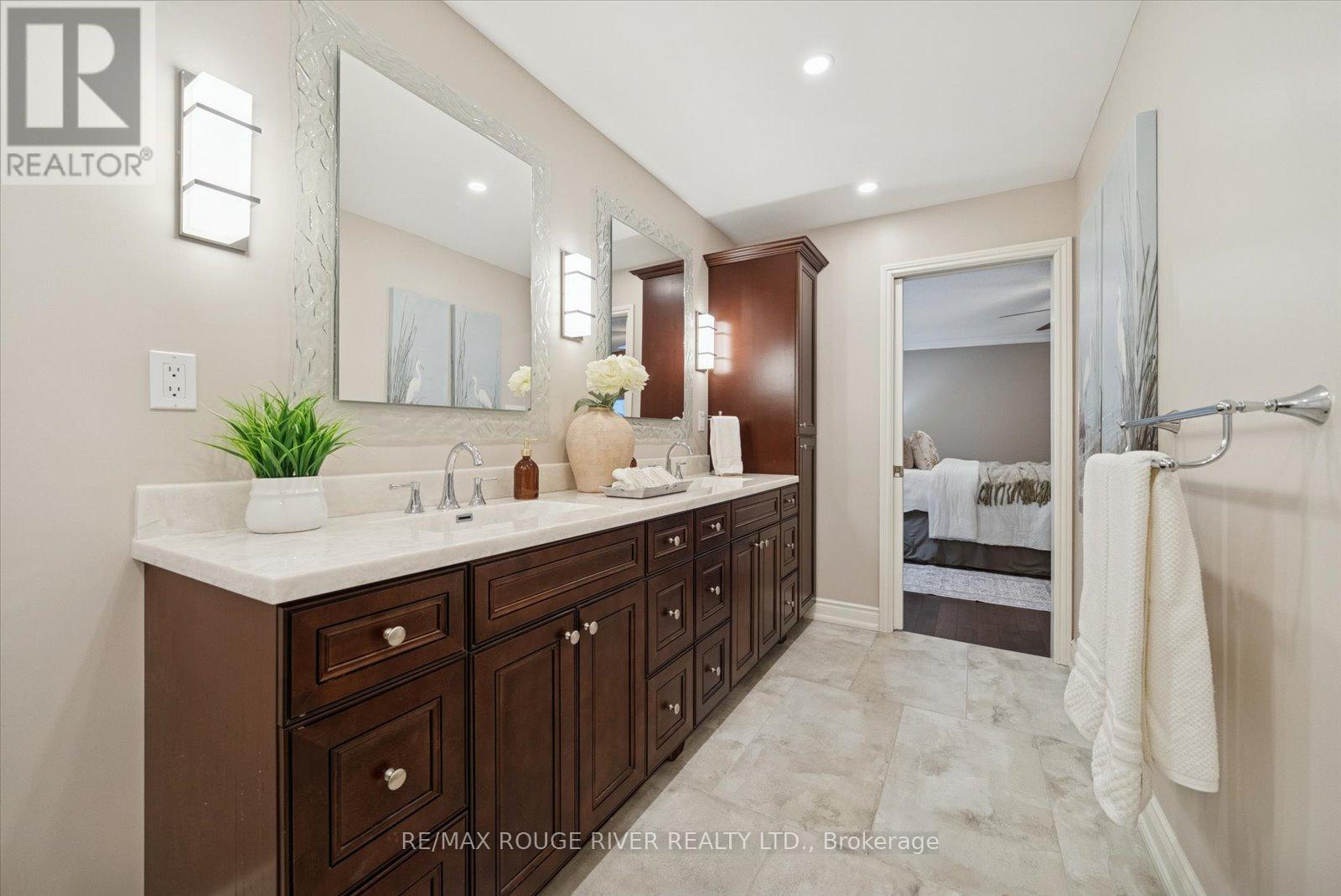 25 Sayor Drive, Ajax, Ontario  L1T 3K2 - Photo 17 - E12615622