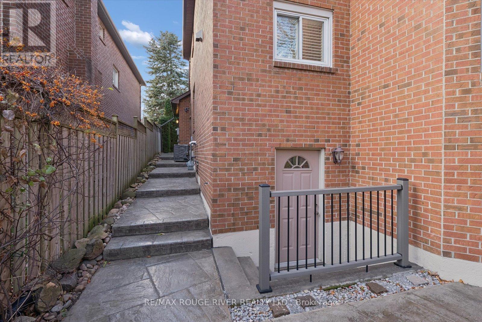 25 Sayor Drive, Ajax, Ontario  L1T 3K2 - Photo 30 - E12615622