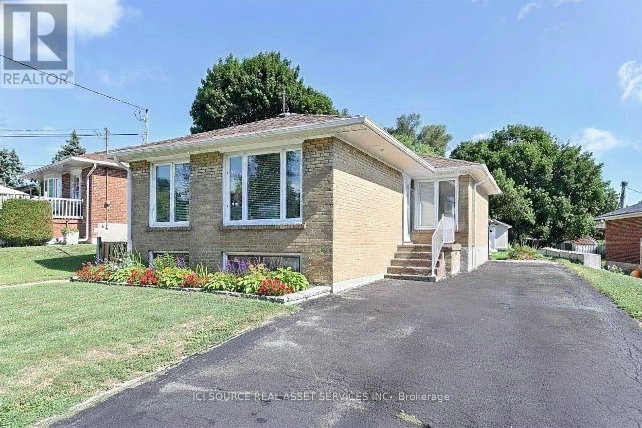 MAIN LEVEL - 74 TANSLEY AVENUE, Toronto, Ontario