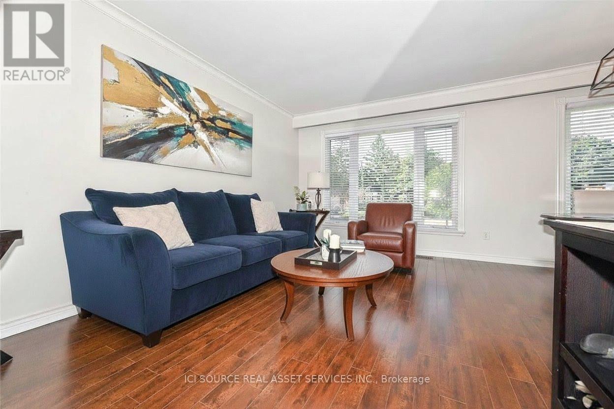 Main Level - 74 Tansley Avenue, Toronto, Ontario  M1J 1P5 - Photo 4 - E12615642