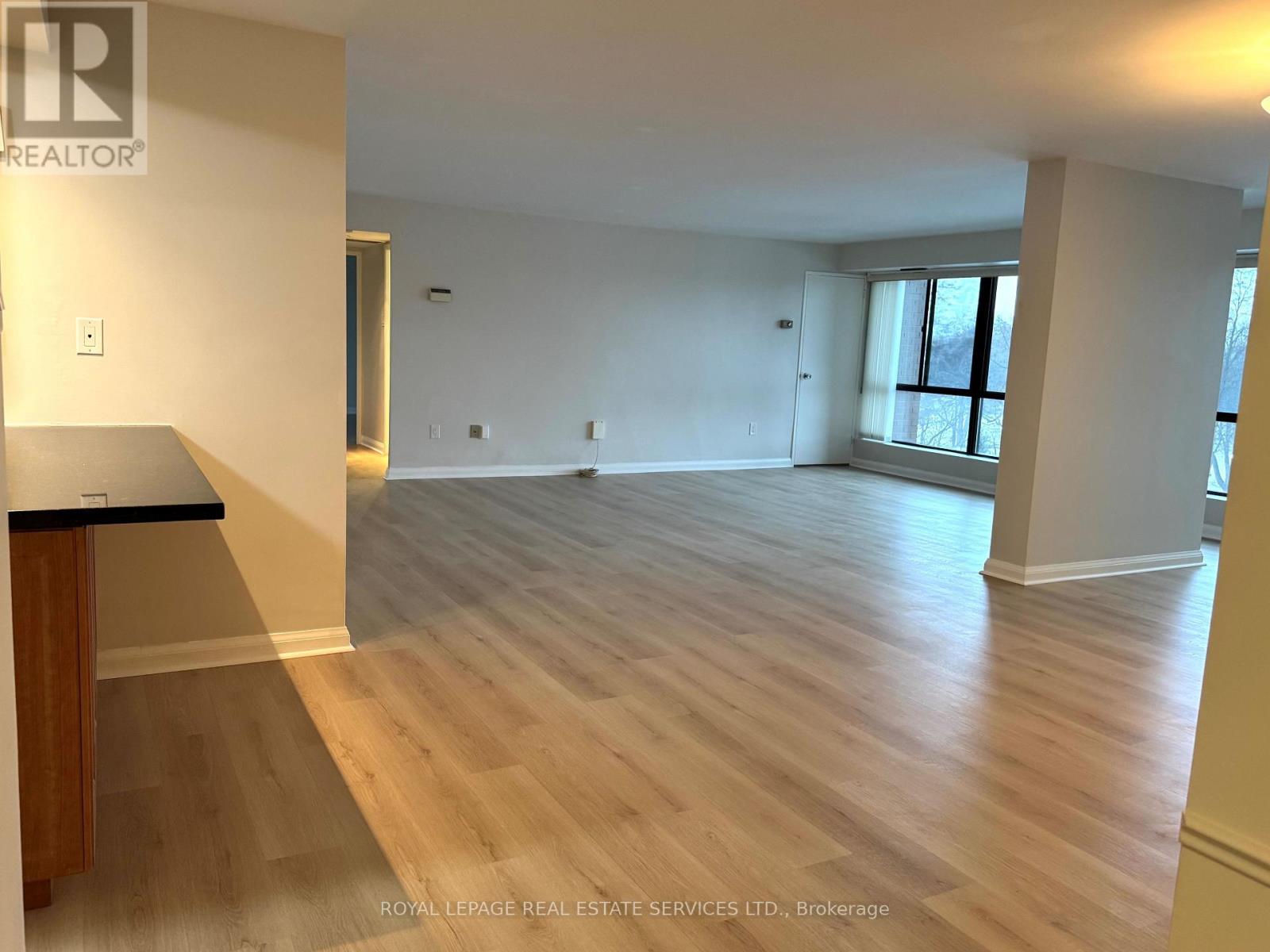 613 - 1400 Dixie Road, Mississauga, Ontario  L5E 3E1 - Photo 37 - W12424277