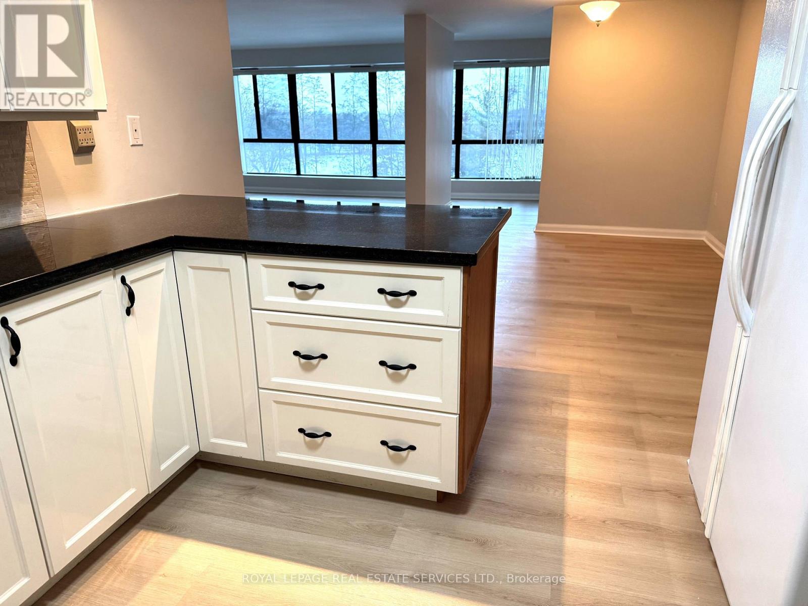 613 - 1400 Dixie Road, Mississauga, Ontario  L5E 3E1 - Photo 40 - W12424277