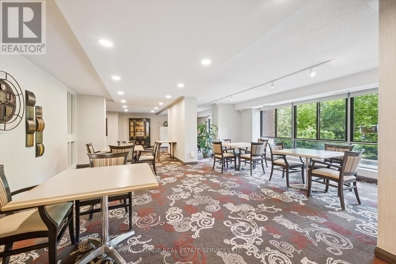 613 - 1400 Dixie Road, Mississauga, Ontario  L5E 3E1 - Photo 11 - W12424277