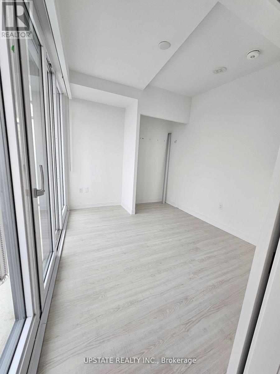 5702 - 3883 Quartz Road N, Mississauga, Ontario  L5B 0M4 - Photo 7 - W12598386