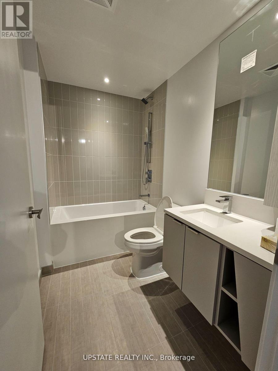 5702 - 3883 Quartz Road N, Mississauga, Ontario  L5B 0M4 - Photo 8 - W12598386