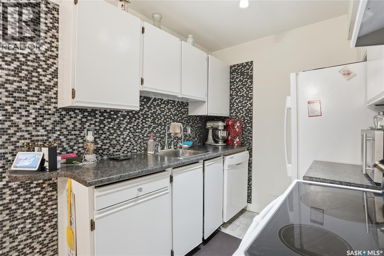 104 309a Cree Crescent, Saskatoon, Saskatchewan  S7K 7Y3 - Photo 12 - SK025453