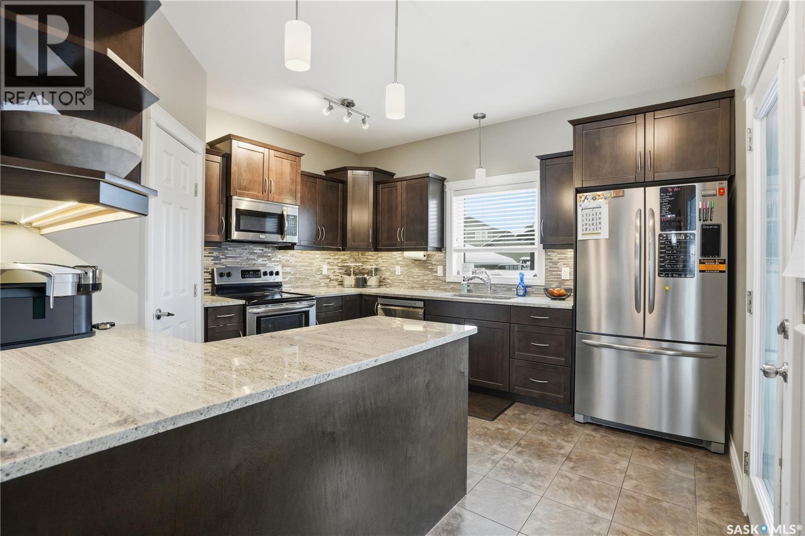 405 Golden Willow Way, Warman, Saskatchewan  S0K 0A1 - Photo 10 - SK025448