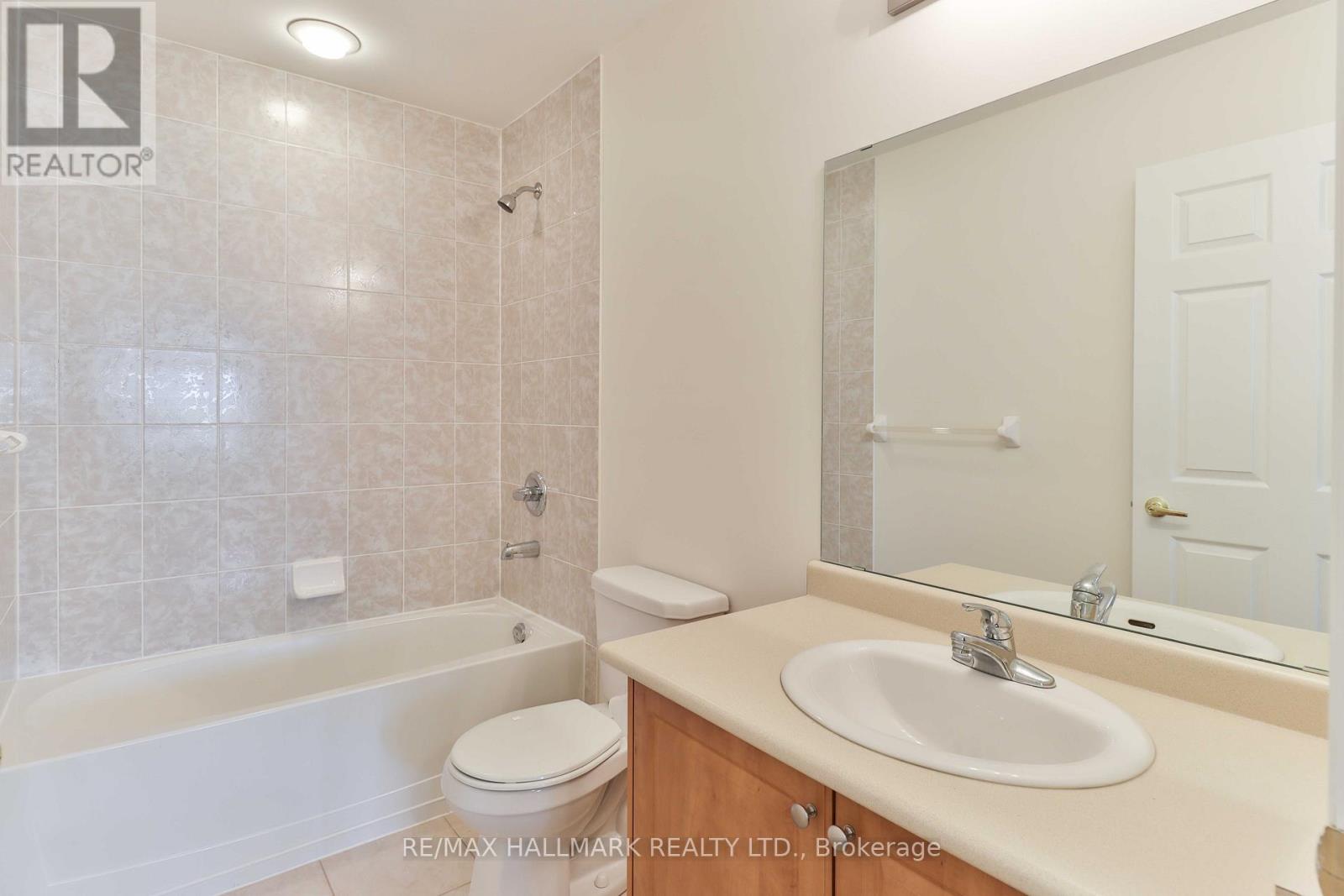 207 - 9451 Jane Street, Vaughan (Maple), Ontario  L6A 4H7 - Photo 13 - N12615606