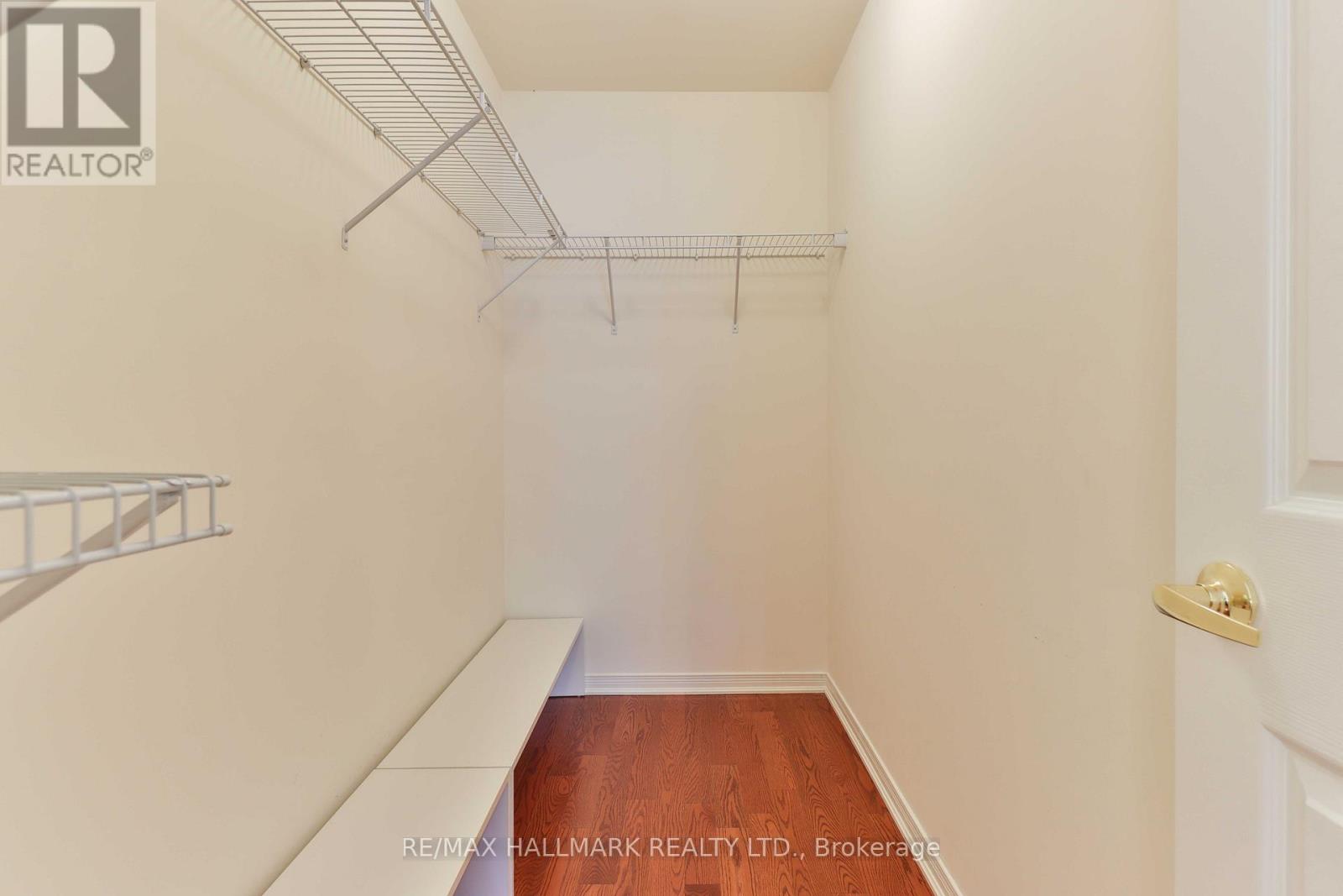 207 - 9451 Jane Street, Vaughan (Maple), Ontario  L6A 4H7 - Photo 14 - N12615606