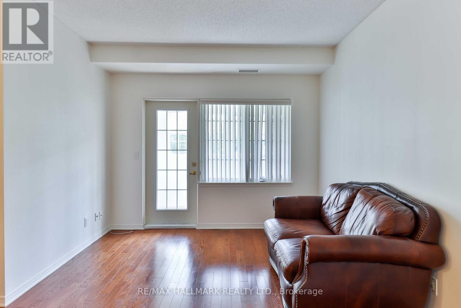 207 - 9451 Jane Street, Vaughan (Maple), Ontario  L6A 4H7 - Photo 8 - N12615606