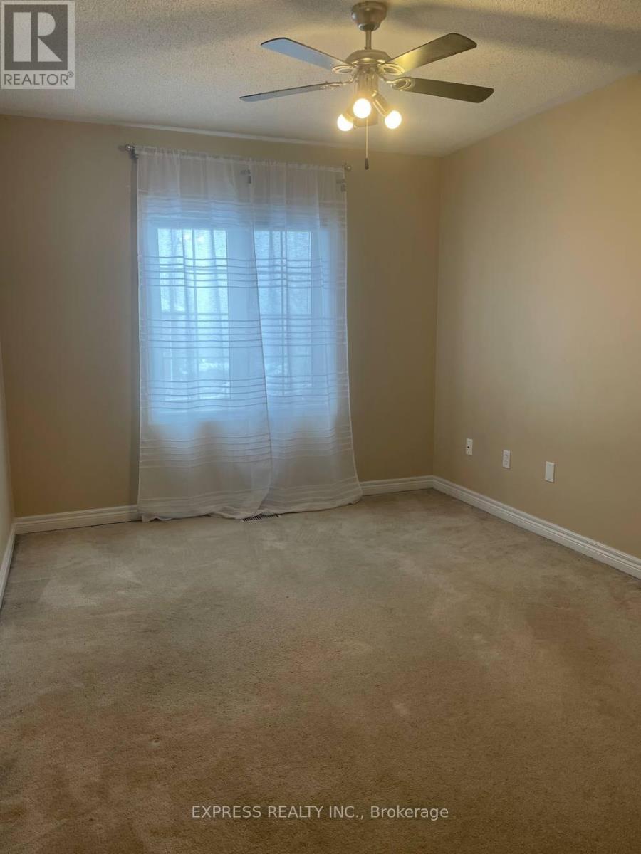 40 Firwood Drive, Richmond Hill, Ontario  L4S 2A2 - Photo 10 - N12615630