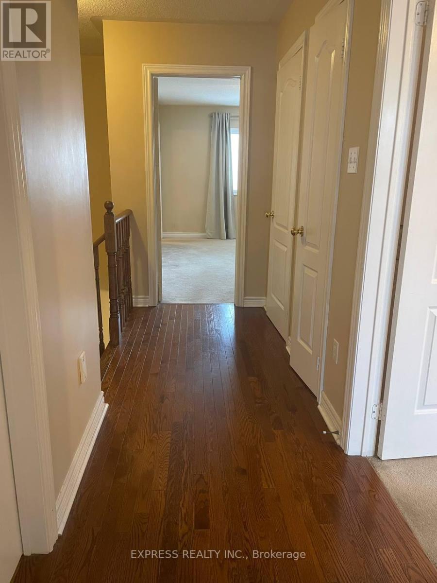 40 Firwood Drive, Richmond Hill, Ontario  L4S 2A2 - Photo 8 - N12615630