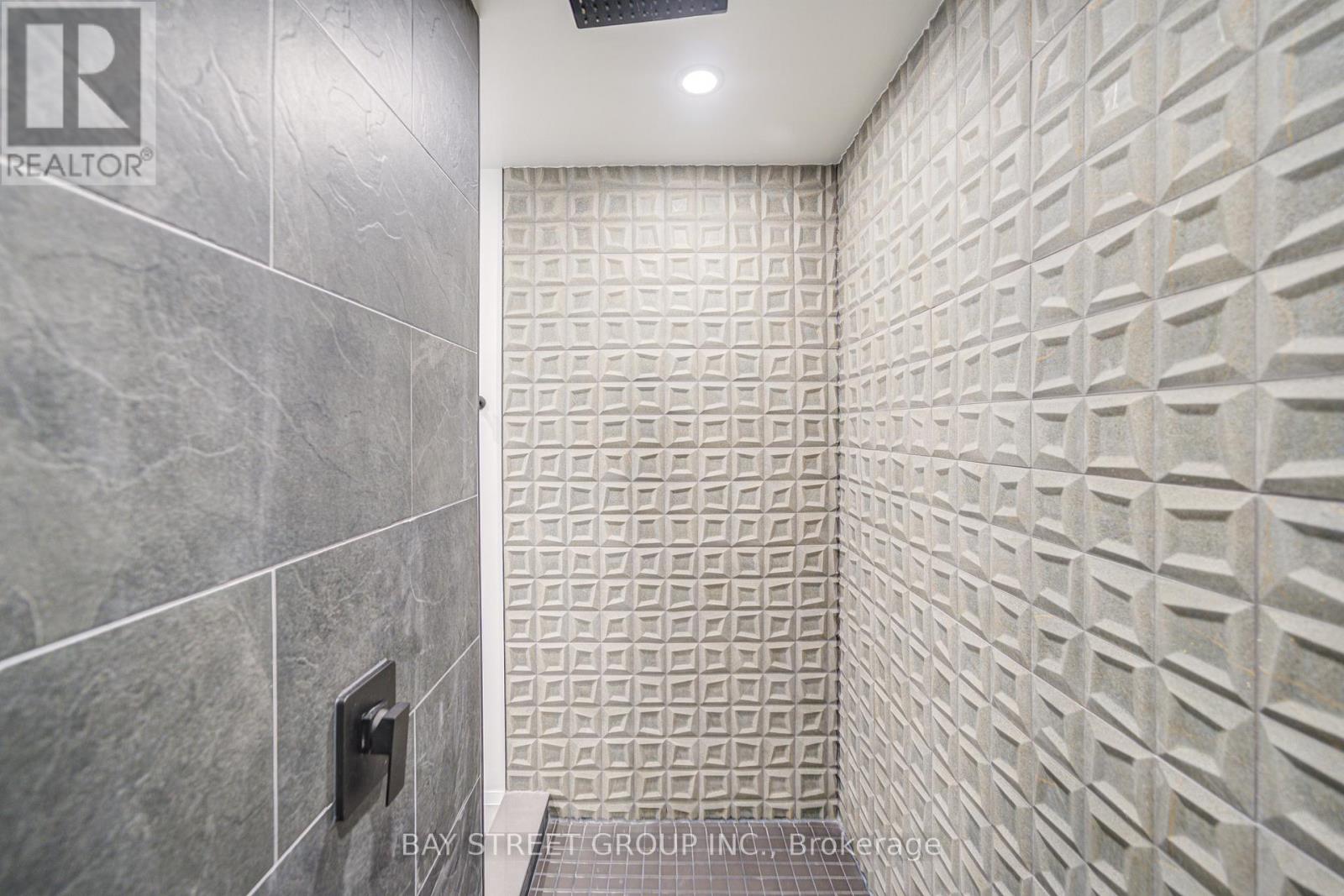 48 Coldstream Crescent, Richmond Hill, Ontario  L4S 1E5 - Photo 34 - N12615652