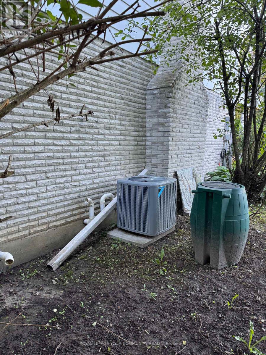 235 Banner Lane, King, Ontario  L7B 1H2 - Photo 7 - N12615670