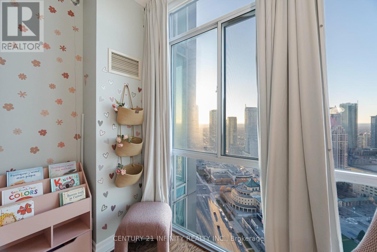 Ph1 - 3939 Duke Of York Boulevard, Mississauga (City Centre), Ontario  L5B 4N2 - Photo 28 - W12350835